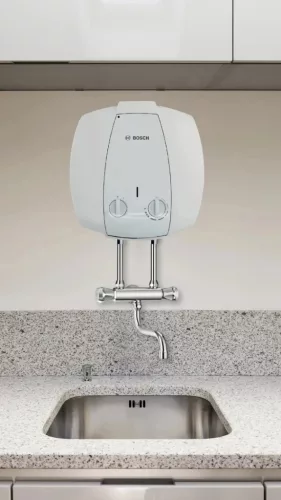 Bosch villanybojler 10 l, felsős, (bizt. szel. + dugvilla)*